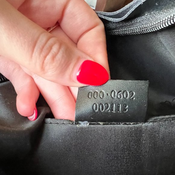Authentic Gucci Shoulder Bag, Nylon + Leather, Vintage 90s / Y2K, Baguette Style - Picture 7 of 10